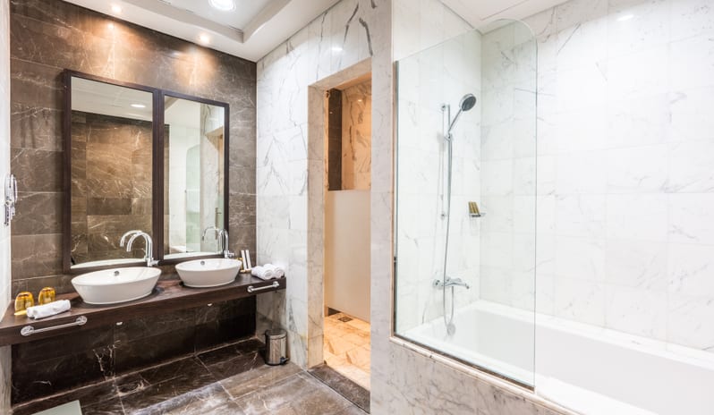 PH Suite Bathroom